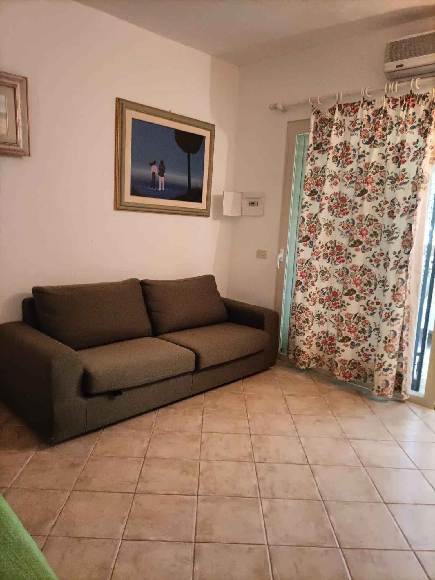 Bed And Breakfast Da Gigi E Antonella Porto Rotondo Exterior foto