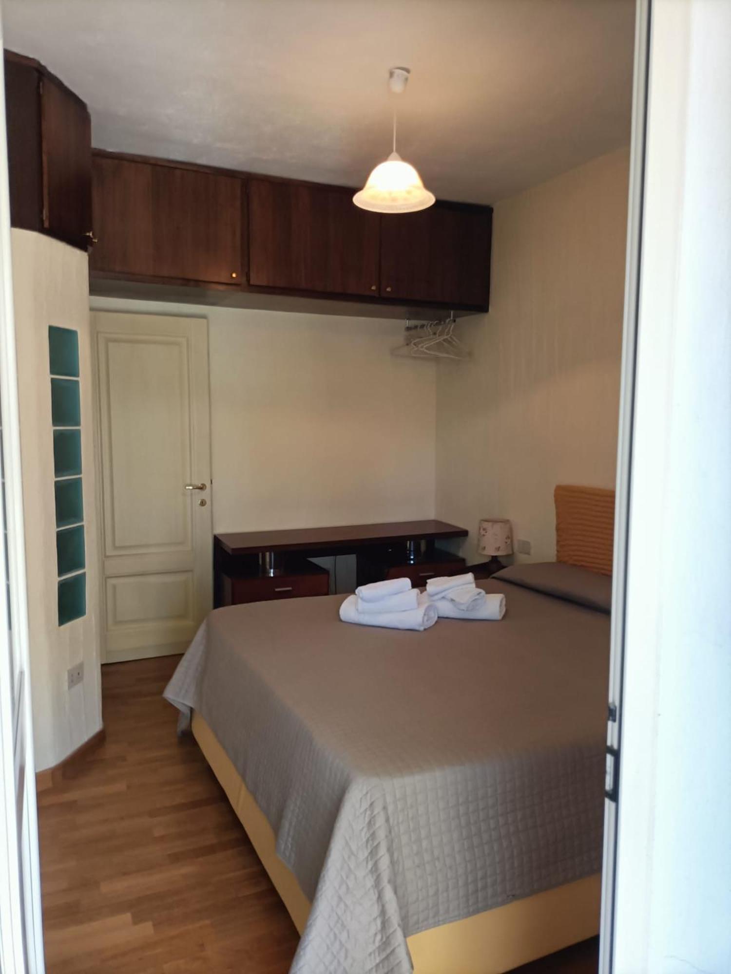 Bed And Breakfast Da Gigi E Antonella Porto Rotondo Exterior foto