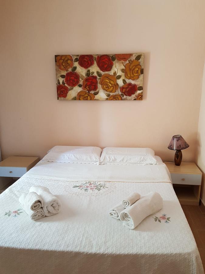 Bed And Breakfast Da Gigi E Antonella Porto Rotondo Exterior foto